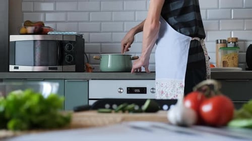 Man cooking in the kitchen