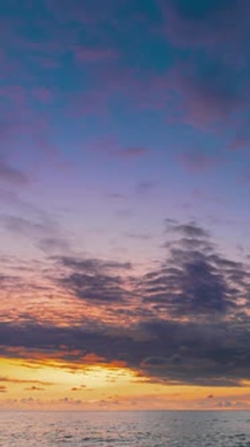 Tranquility Clouds Float Natural Background Sky Cumulus Sky Timelapse Cloudy Sky With Clouds River
