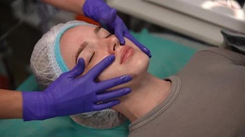 Enjoy a Facial Treatment with Professional Guidance in a Relaxing Spa Environment