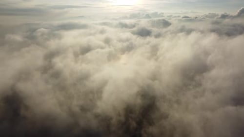 Vue aérienne, matin, soleil, nuages bas