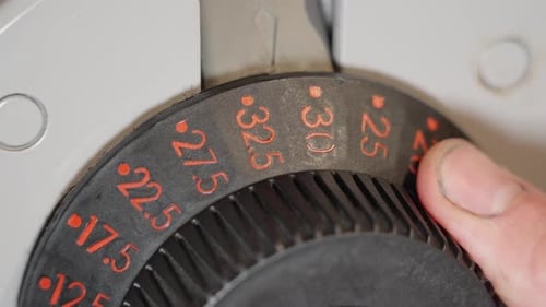 Adjustable Dumbbell Weight Increased from 20kg to 32 kg in Gym Close Up