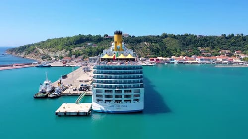 Cruise ship Drone view - Read end