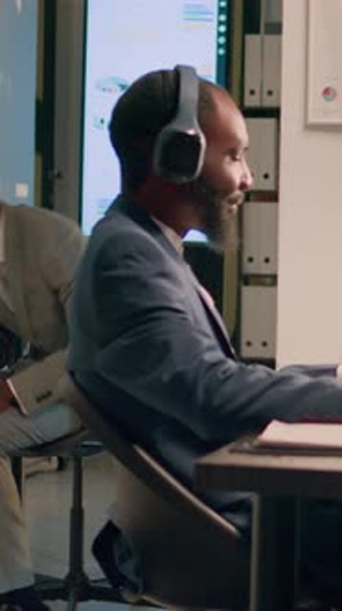 Vertical Video Manager Annoyed By Unattentive Employee