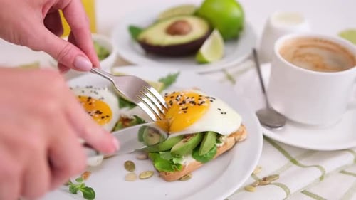 Egg and Avocado Toast Bites for Brunch