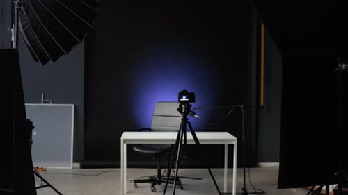 Spacious Studio with Equipment Inside