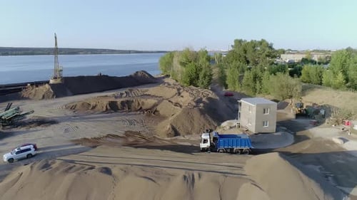 Use of heavy equipment in construction industry