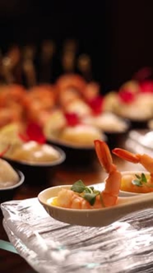 delicious seafood dishes in the Japanese restaurant