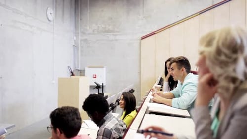University Lecture Hall Discussion and Learning