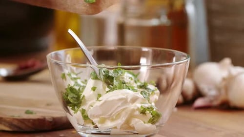 Making Yogurt
