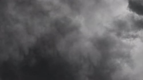 Tucson LIghtning in dark sky in ultra HD.