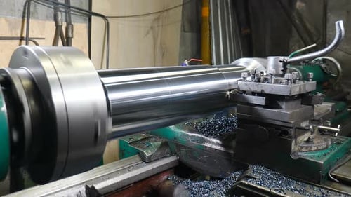 Producing Derrick Equipment CNC Lathe Machine Makes Metal Detail on Factory