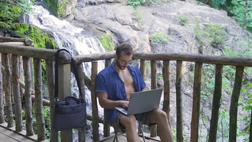 Travail pendant les vacances.