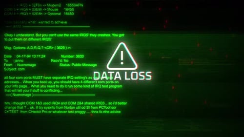 Achtung vor Datenverlust, Bildschirmbewegung auf abstraktem Technologie-Hintergrund, grüne Farbe