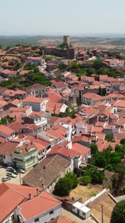 Survol du village de Penamacor, Portugal