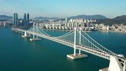 Luftbild der Busan-Gwangan-Brücke, Südkorea