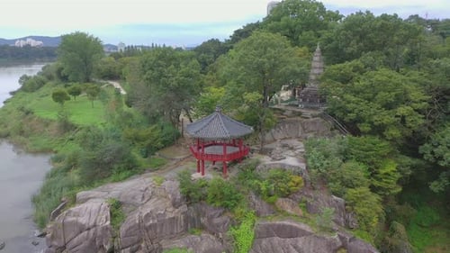 Vista aérea da paisagem ribeirinha e da natureza de Yeoju