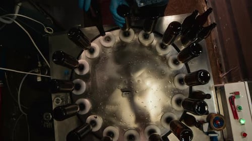 Bottle Filling Machine with Industrial Automation