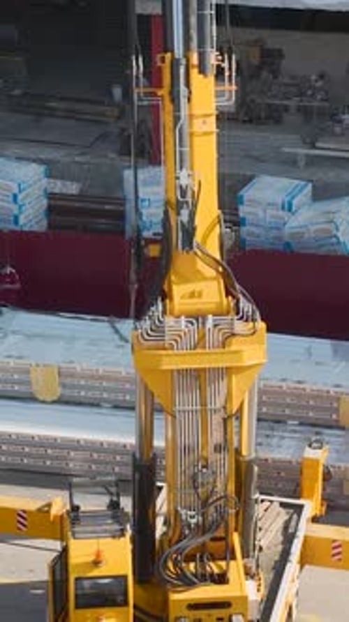 Vertical Video Elevated Construction Loading Materials for the Tall Shopping Center