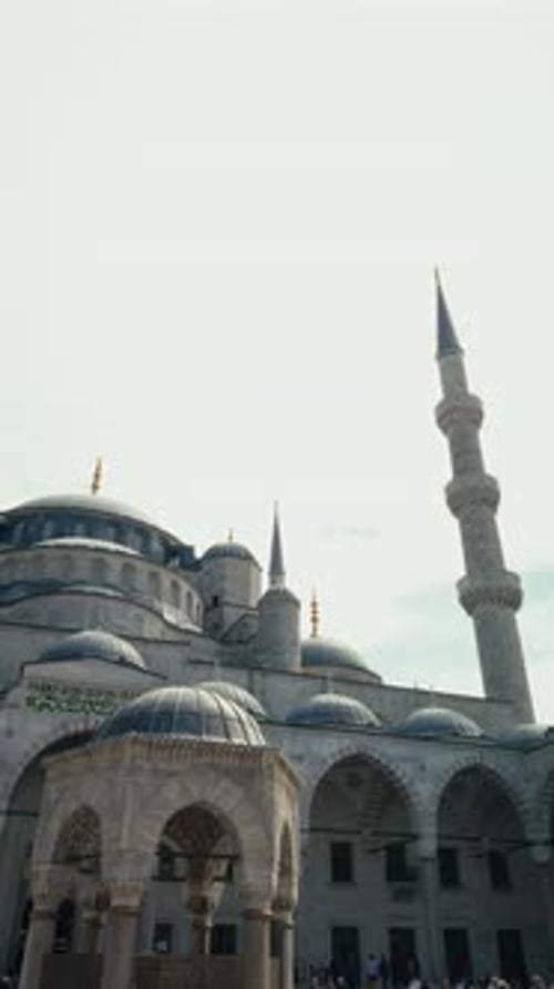 La Mosquée bleue d'Istanbul dans toute sa majesté