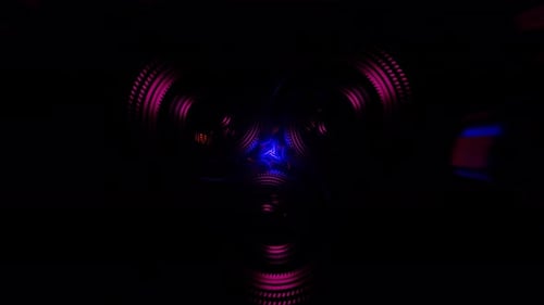 Luces de neón multicolores en un psicodélico bucle VJ