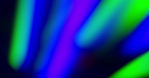 Weicher holographischer Farbverlauf mit fließender Lichtbewegung