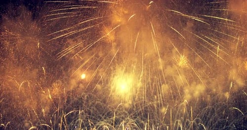 Silvester-Feuerwerk Show Feier Loop nahtlos aus echtem Feuerwerkshintergrund mit abstrakter