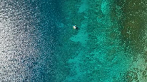 Great Barrier Reef Aerial View of Coral Reef and Ocean Waves
