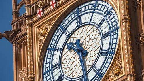 Torre do Relógio Big Ben em uma manhã ensolarada em Londres, Reino Unido
