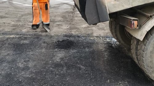 Hot Asphalt Truck Unloading for Street Repair