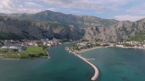 Panoramic video of the picturesque town of Omish in Croatia