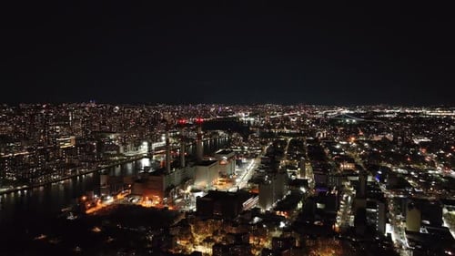 Panning Across Long Island City a Vibrant Neighborhood in Queens New York Reveals Ravenswood