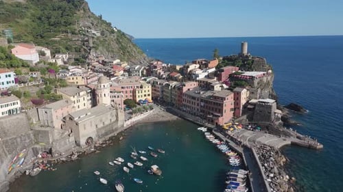 Characteristic Vernazza Cinque Terre spectacular sea view Italy