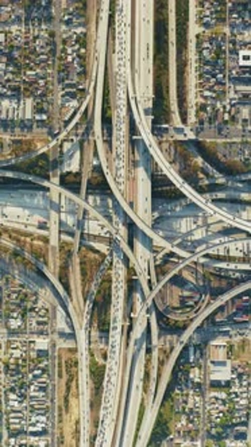 Vue verticale de l'échangeur I105 et I110 à Los Angeles