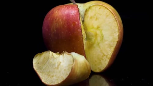 Apple Decaying