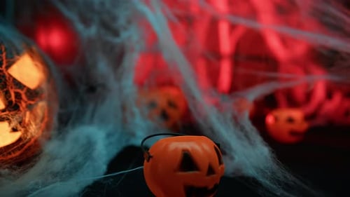 Halloween Gadgets Decorate American House