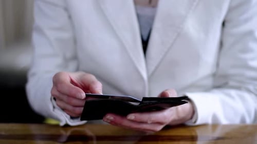 Online-Kauf und Kauf mit Kreditkarte im Internet Stock-Video-Stockmaterial