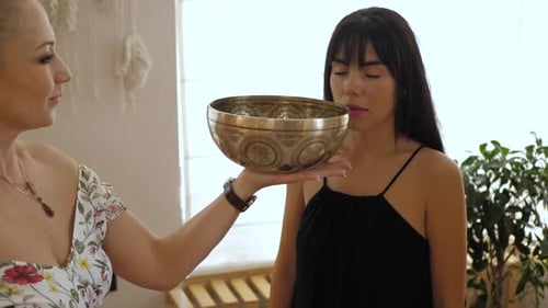 Singing Bowl Sound Therapy