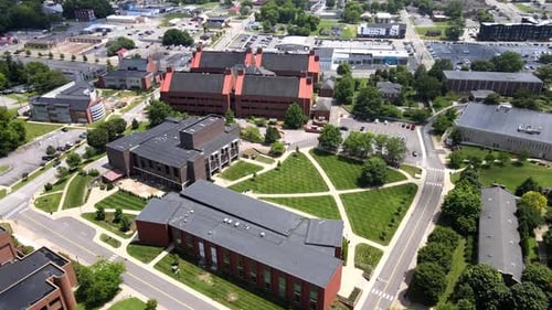 A drone sweep of buildings on the campus of Austin Peay University in Clarksville, TN.