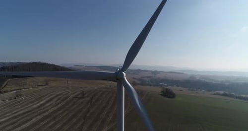 Detail der Windmühlenturbine - von oben nach unten