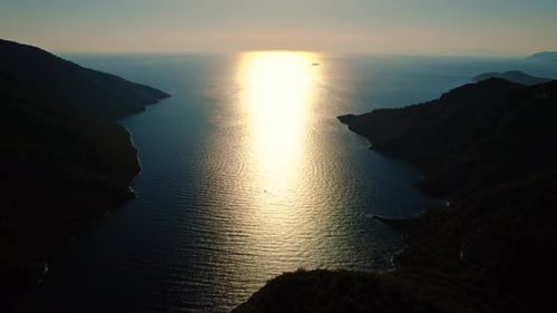 Islands In The Ocean, Sunset