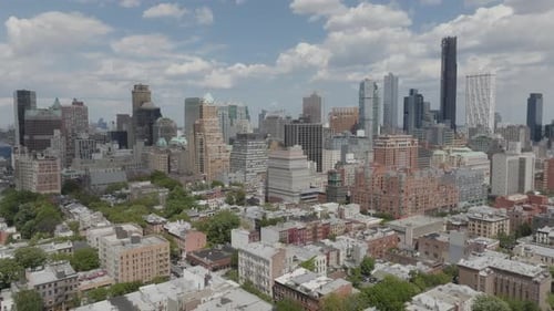 The high rises of Brooklyn Heights abut the brownstones of Cobble Hill