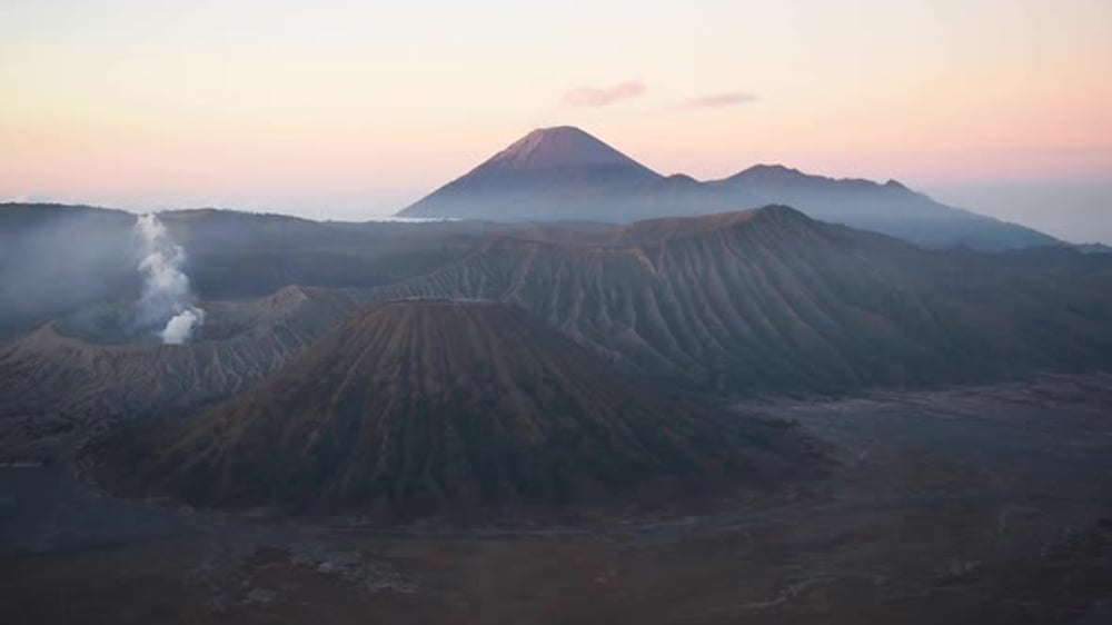 Mount Bromo Sunrise – Java Island Indonesia Volcano Landscape., Nature ...