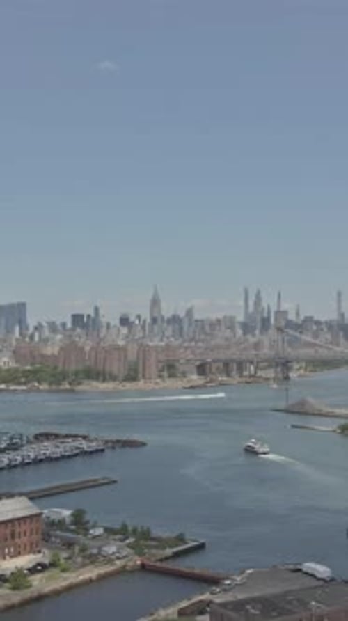 Nestled Along East River This Picturesque Neighborhood Provides Stunning View of Iconic Manhattan