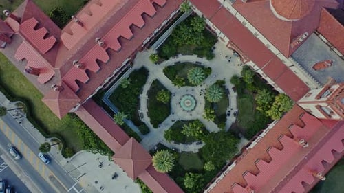 courtyard garden with circular pathway and fountain