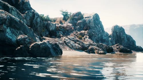 Panoramablick auf die schöne farbenfrohe riesige Klippe und das Meer
