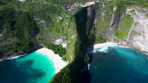 Kelingking Strand.