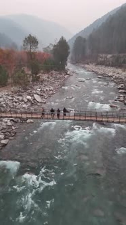 River Flowing Through A Valley In Uttarakhand Uhd