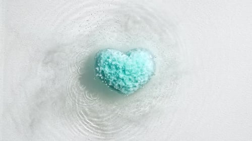 Blue Heart Bath Bomb in Water