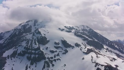 Glacier Peak, Washington Circa-2019. Aerial Shot Of Glacier Peak. Shot From Helicopter With Cinef...