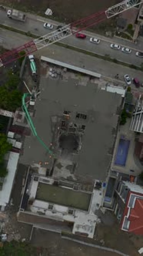 Vertical Video Highrise Residential Project Advances As Workers Pour Concrete for a Strong
